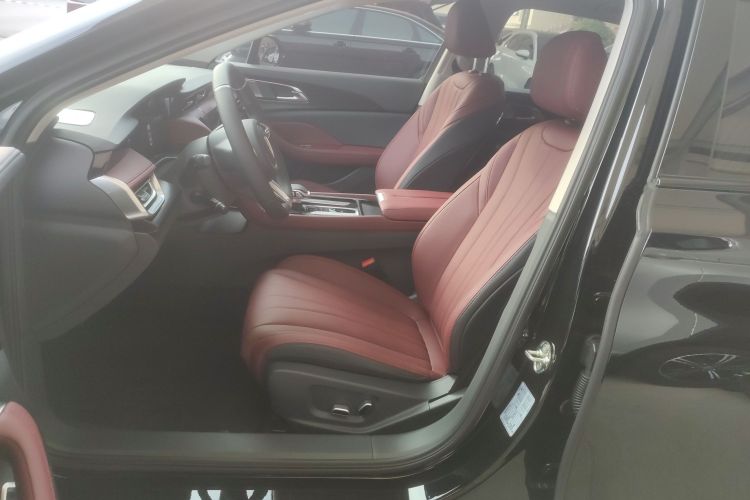 红旗H5 2025款 1.5T DCT玄影版中控内饰19