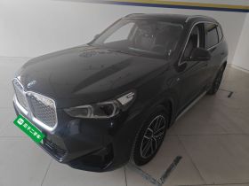 宝马iX1 2023款 eDrive25L M运动套装