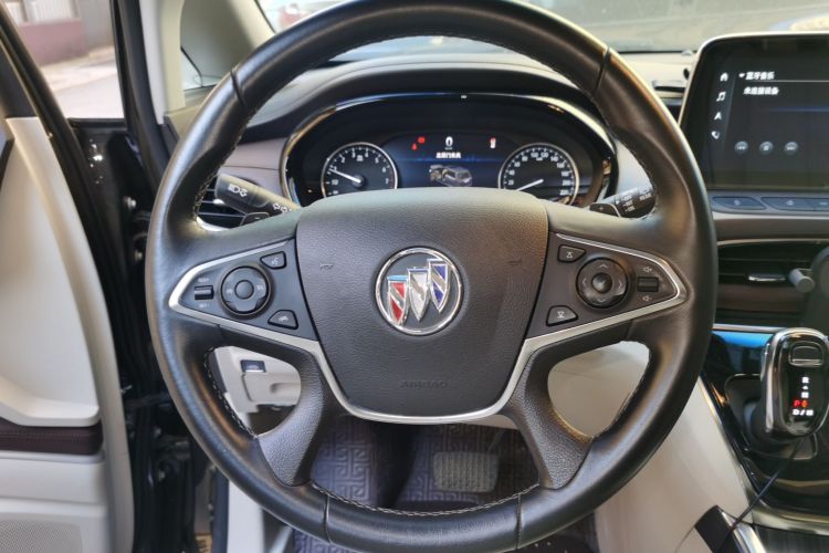 别克GL8 2021款 陆上公务舱 652T 豪华型中控内饰13