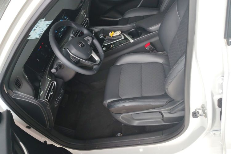 长安 逸动 2020款 PLUS 百万版 1.6L GDI CVT豪华型局部细节19