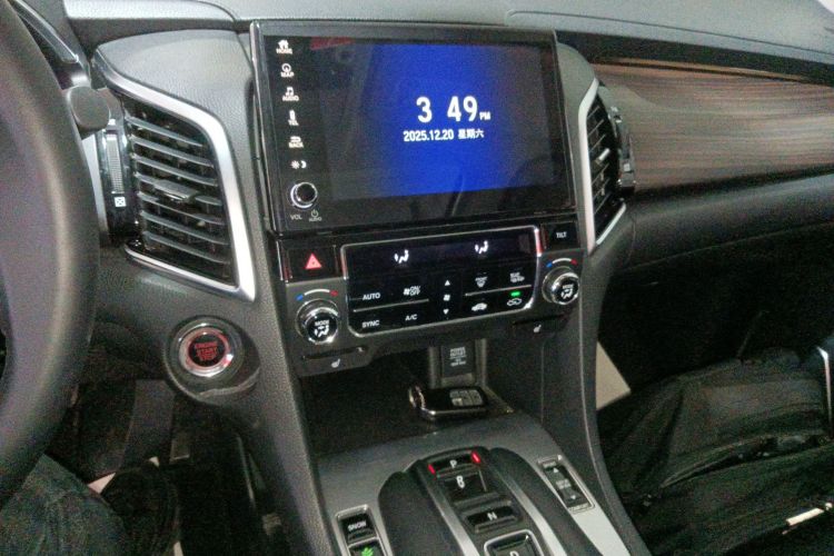 本田 冠道 2017款 370TURBO 四驱尊享版中控内饰16