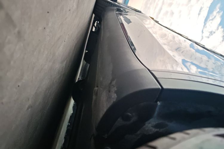 特斯拉 Model Y 2022款 改款 后轮驱动版局部细节9001