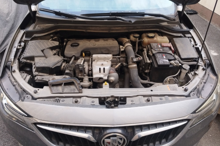 别克 英朗 2018款 18T 自动精英型局部细节24