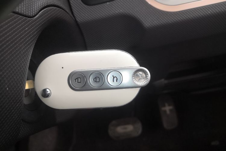 五菱汽车 宏光MINIEV 2022款 马卡龙臻享款 磷酸铁锂中控内饰11