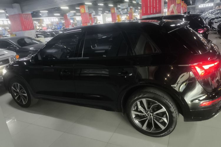 奥迪Q5L 2023款 40T 豪华动感型车身外观6003