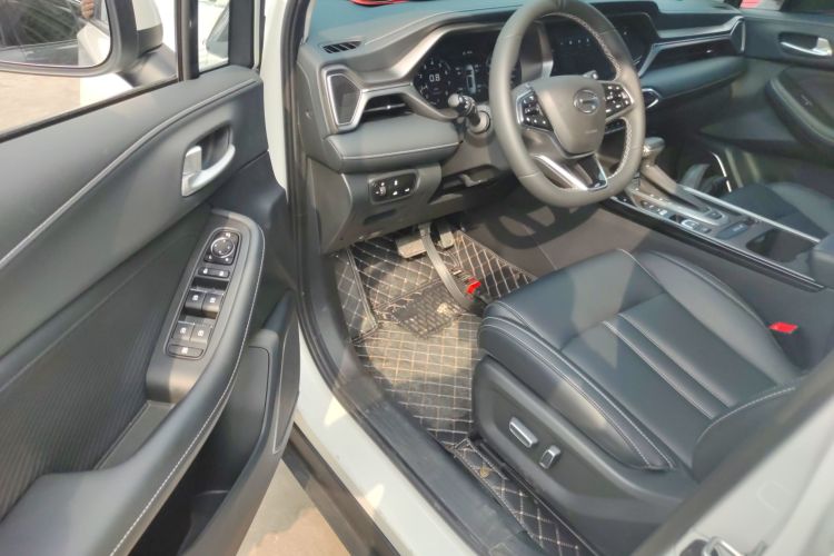 广汽传祺 传祺GS4 2022款 270T 自动智行科技版中控内饰20