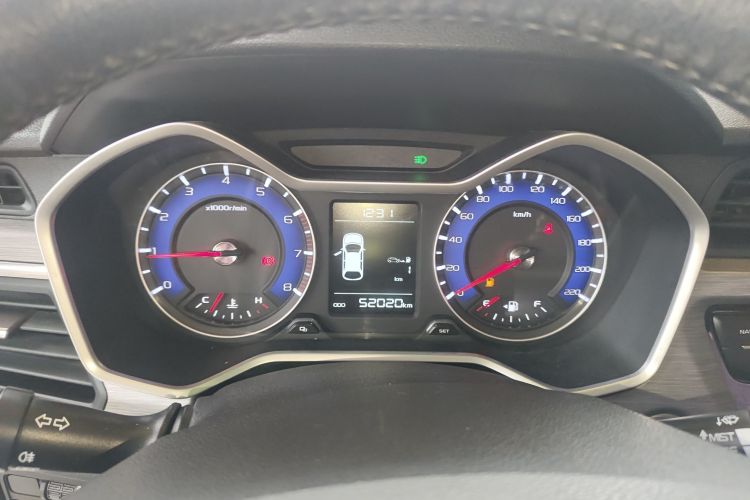 吉利汽车 远景X3 2017款 1.5L 手动精英型局部细节14