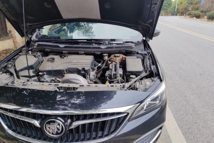 别克 威朗 2018款 三厢 15S 自动领先型局部细节9007