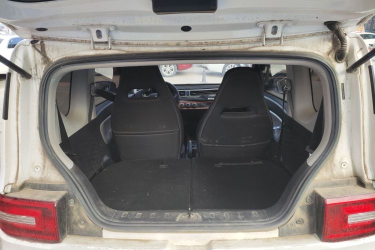 五菱汽车 宏光MINIEV 2022款 马卡龙缤纷款 磷酸铁锂机舱底盘23