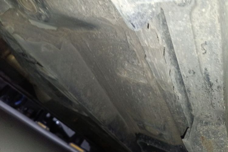 雷克萨斯ES 2015款 200 精英版局部细节9004