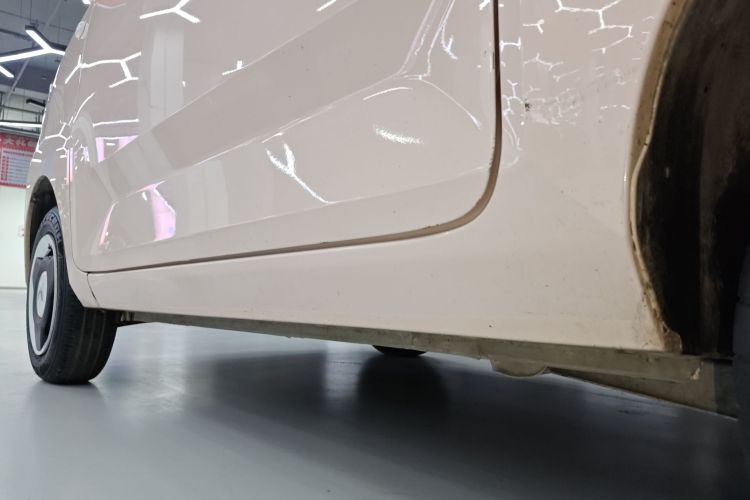 五菱汽车 宏光MINIEV 2021款 马卡龙时尚款 三元锂局部细节9002