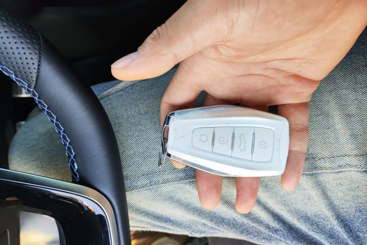 吉利汽车 星瑞 2025款 东方曜 2.0TD 望月版中控内饰7001