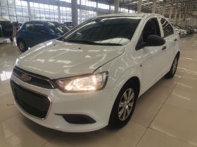 雪佛兰 爱唯欧 2014款 三厢 1.4SL MT 舒适版