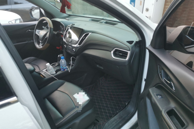 雪佛兰 探界者 2018款 535T 自动驭界版局部细节9005