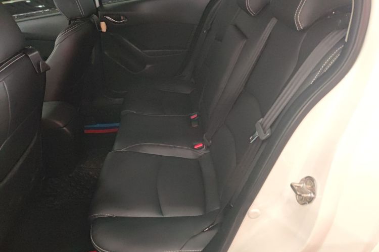 马自达3 昂克赛拉 2014款 三厢 1.5L 自动豪华型中控内饰7004