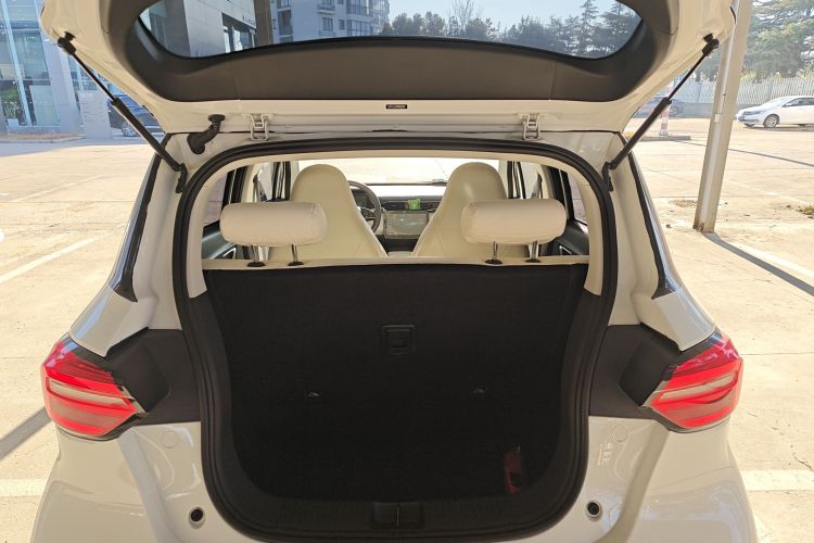 零跑汽车 零跑T03 2023款 310轻享版局部细节23