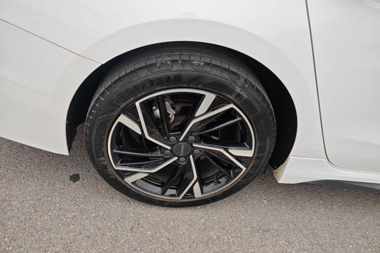 领克03 2023款 1.5TD DCT劲Pro车身外观56