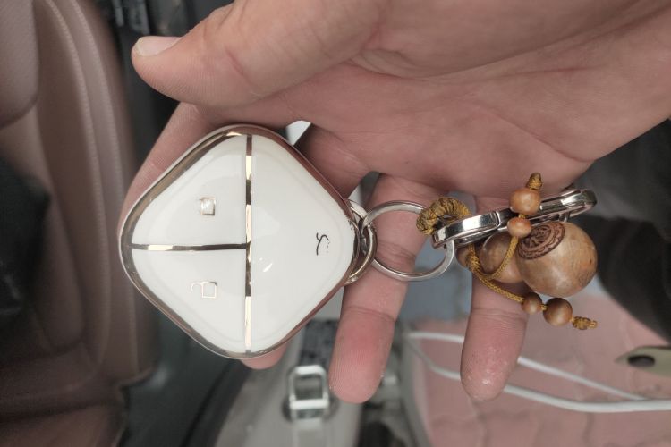 五菱汽车 五菱缤果 2024款 333km 悦享款中控内饰11