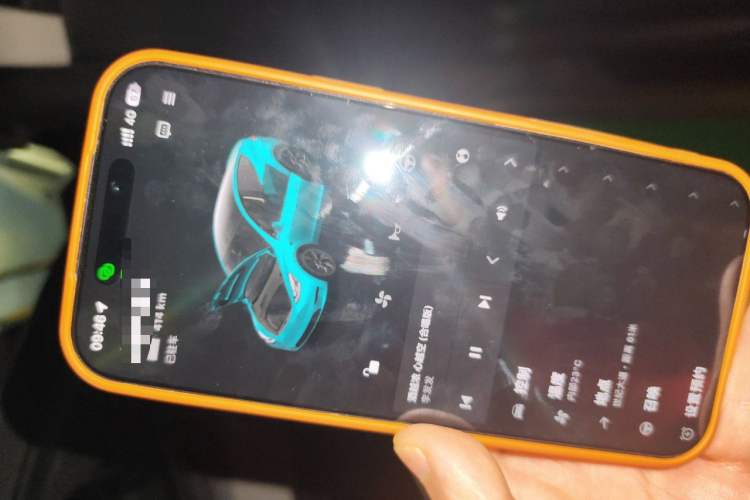 特斯拉 Model Y 2024款 后轮驱动版中控内饰11