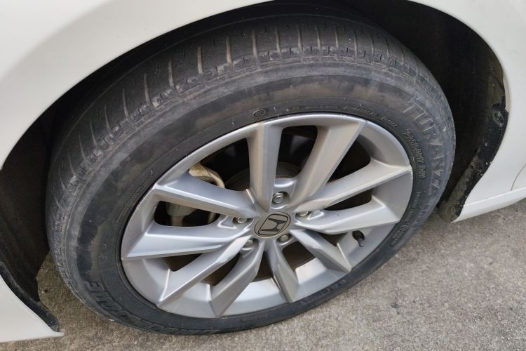 本田 雅阁 2022款 260TURBO 豪华版车身外观6005