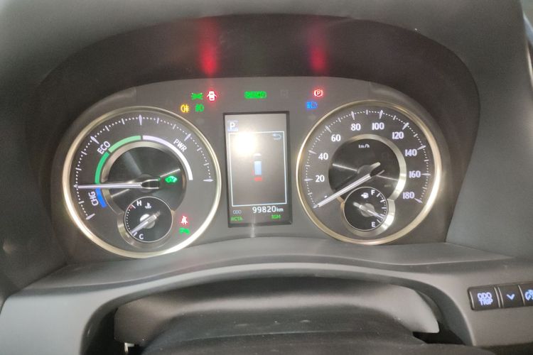 丰田 威尔法 2019款 双擎 2.5L HV尊贵版中控内饰14