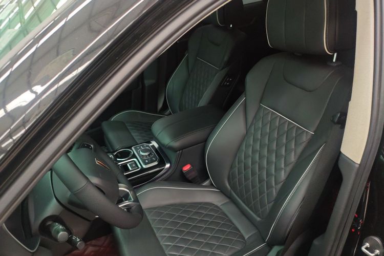 红旗HS7 2022款 3.0T 自动四驱智联旗畅版 五座中控内饰19