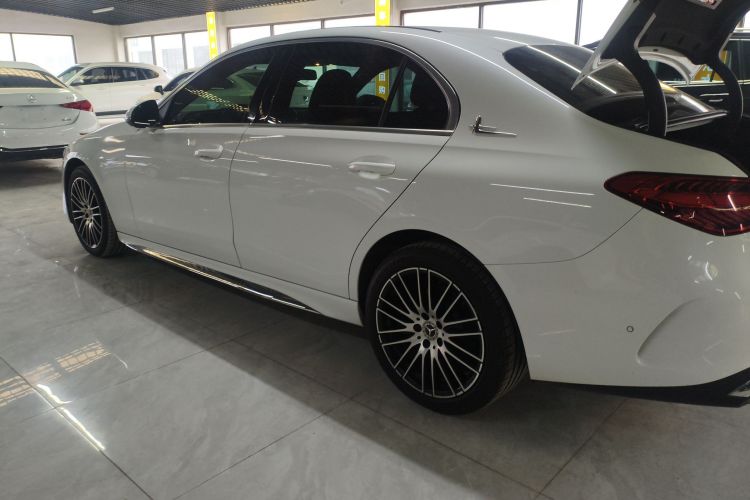 奔驰C级 2023款 C 200 L 运动版车身外观6003