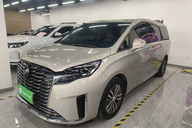 别克GL8 2023款 ES陆尊 尊享型车身外观4