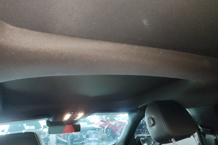 奔驰GLB AMG 2021款 改款 AMG GLB 35 4MATIC局部细节22