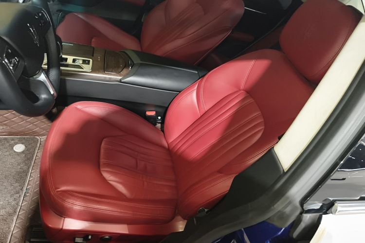 玛莎拉蒂 Ghibli 2014款 3.0T 标准版中控内饰19