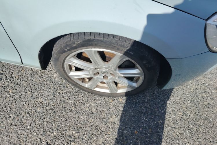 沃尔沃V40 2018款 T3 智雅版车身外观10