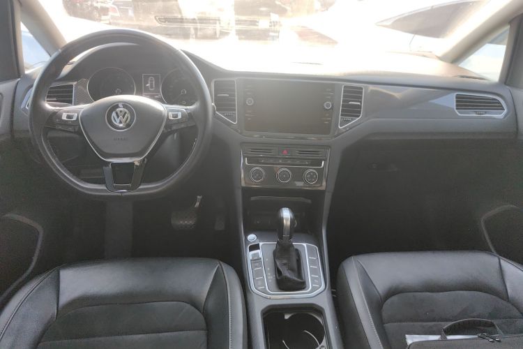 大众 高尔夫·嘉旅 2018款 280TSI 自动豪华型中控内饰12