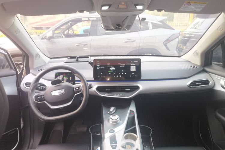 吉利几何C 2020款 甄选续航版 550KM C++ Pro中控内饰7002