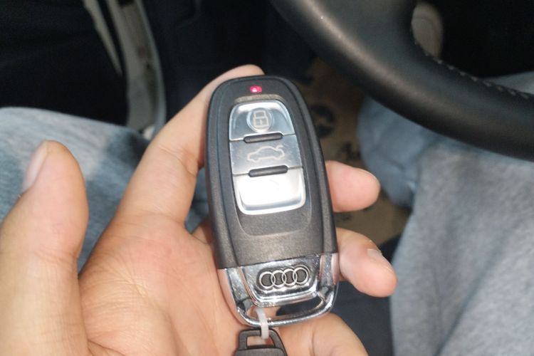 奥迪A6L 2016款 30 FSI 舒适型中控内饰11