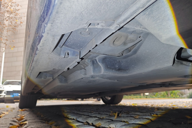 丰田 凯美瑞 2018款 双擎 2.5HG 豪华版局部细节9003