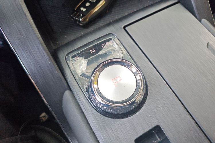 哈弗H6 2022款  第三代 1.5T 自动两驱Supreme+中控内饰18