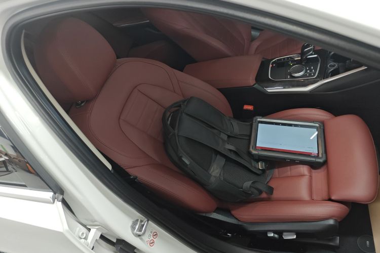 宝马3系 2021款 改款 325Li M运动套装局部细节41