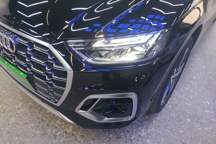 奥迪Q5L 2022款 40T 时尚动感型局部细节36