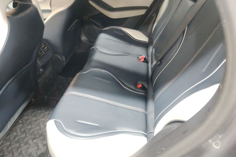 比亚迪 秦PLUS 2021款 EV 500KM 尊贵型中控内饰21