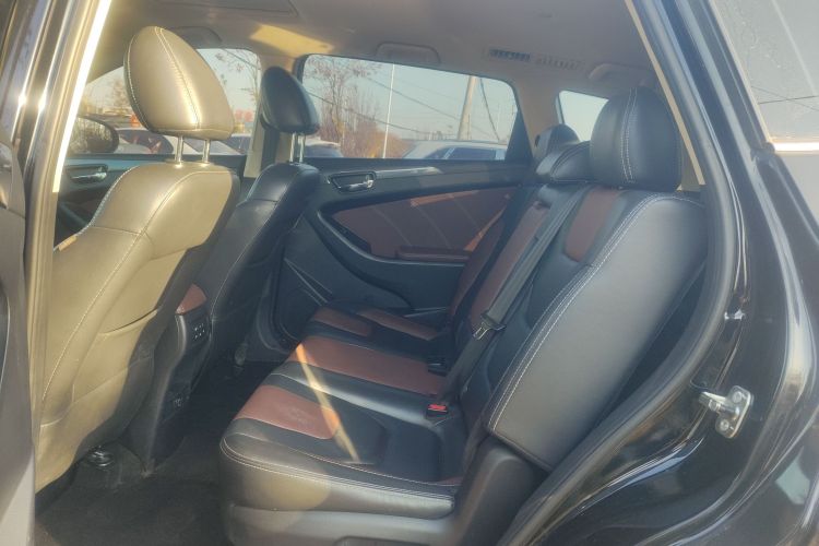 东风风光 风光580 2017款 改款 1.5T CVT豪华型中控内饰21