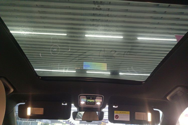 理想汽车 理想ONE 2020款 增程6座版局部细节22