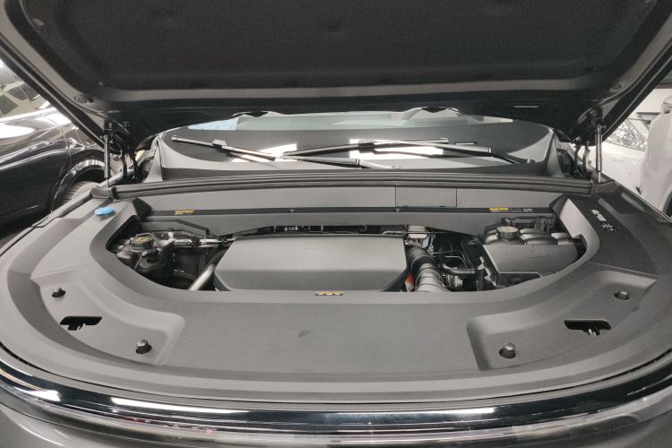 理想汽车 理想L9 2022款 Max机舱底盘24