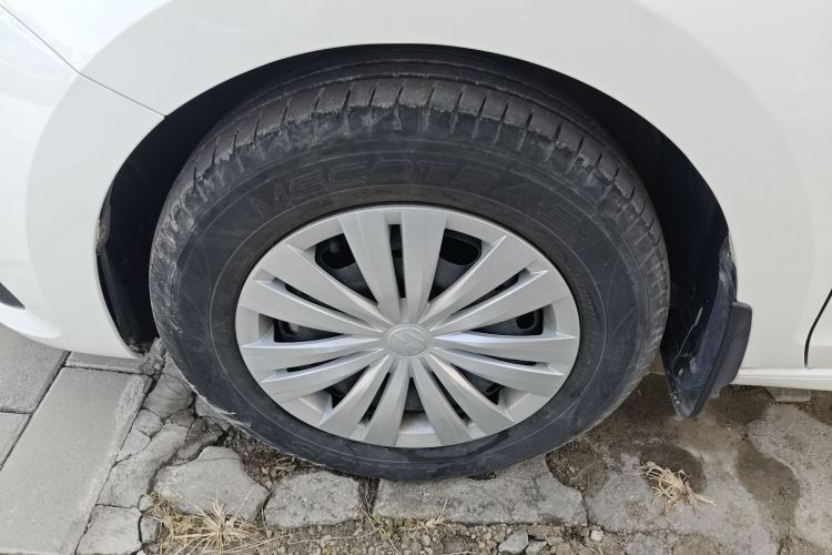 大众 桑塔纳 2021款 1.5L 自动风尚版车身外观6002