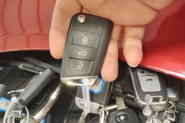 大众 宝来 2019款 改款 1.5L 手动舒适型 国VI中控内饰11