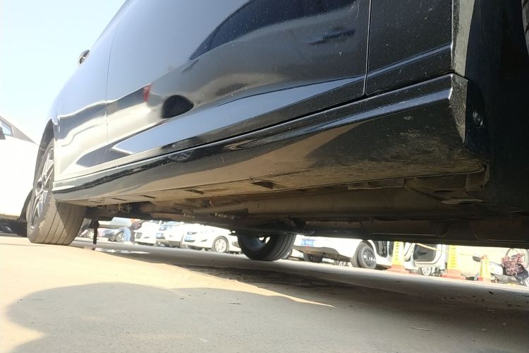 东风风神 奕炫 2021款 230T 自动追影骑士版局部细节9001