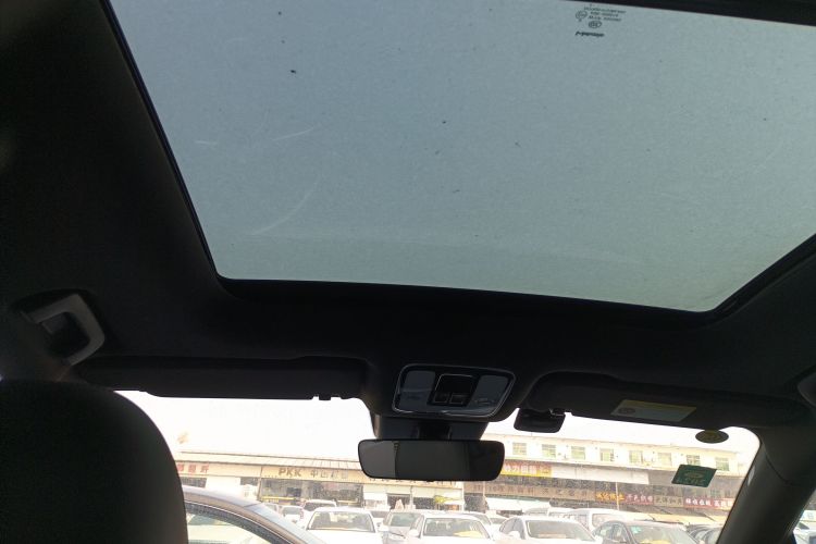 理想汽车 理想ONE 2020款 增程6座版局部细节22