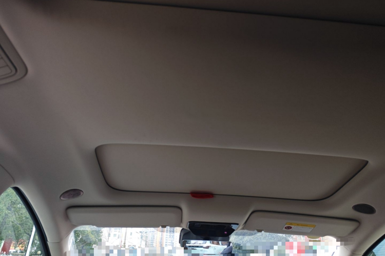 理想汽车 理想i8 2025款 标准版中控内饰22