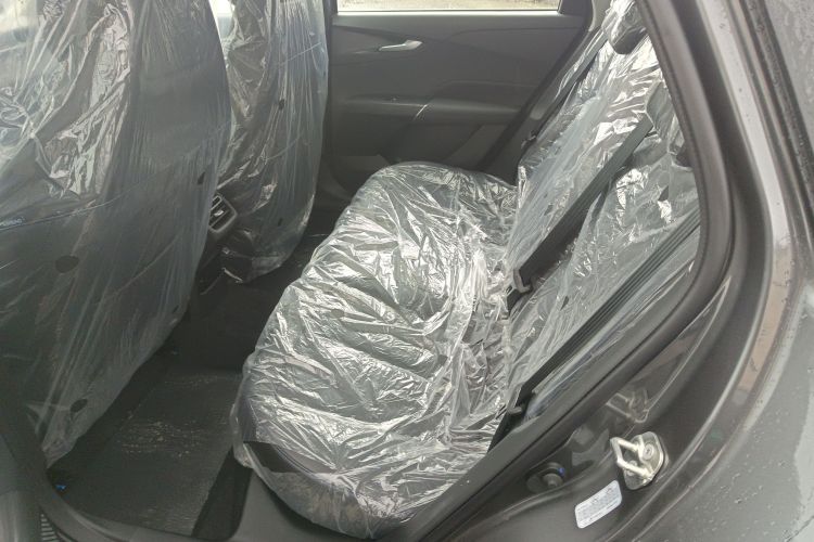 长安 逸动 2025款 蓝鲸 1.5T 500Bar尊贵型中控内饰7004