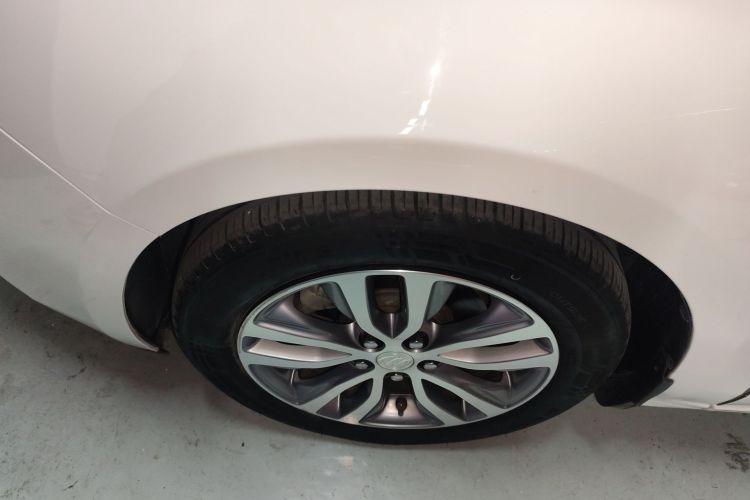 别克 英朗 2019款 18T 自动互联精英型 国VI车身外观6003