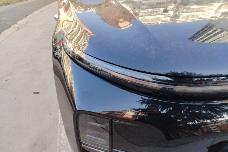 理想汽车 理想L7 2025款 Max 智能焕新版车身外观8